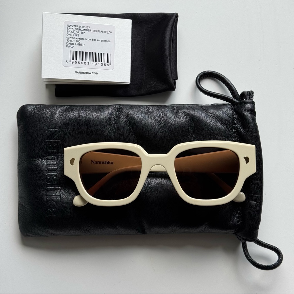 Nanushka
Sazzo Acetate Cat-Eye Sunglasses